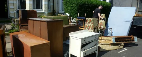Furniture Removal Service in Dubai